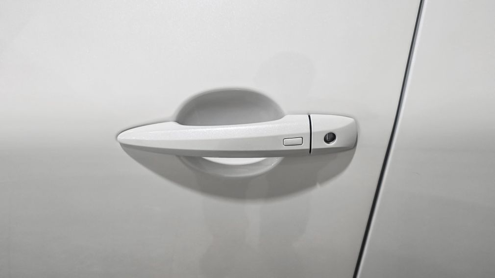 Nissan Rogue SL 2023 d&rsquo;occasion à vendre - 11