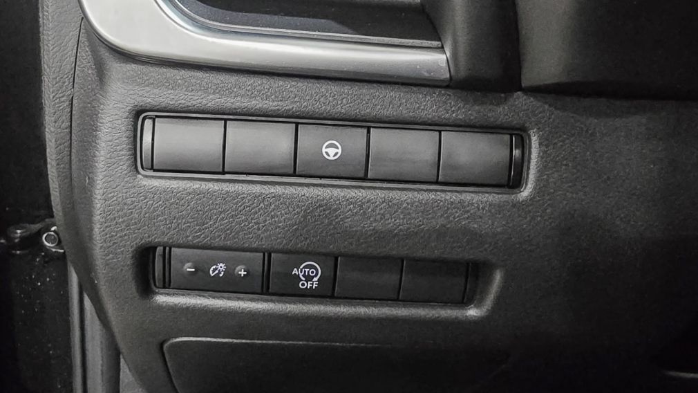 Nissan Rogue SV Moonroof 2023 d&rsquo;occasion à vendre - 12