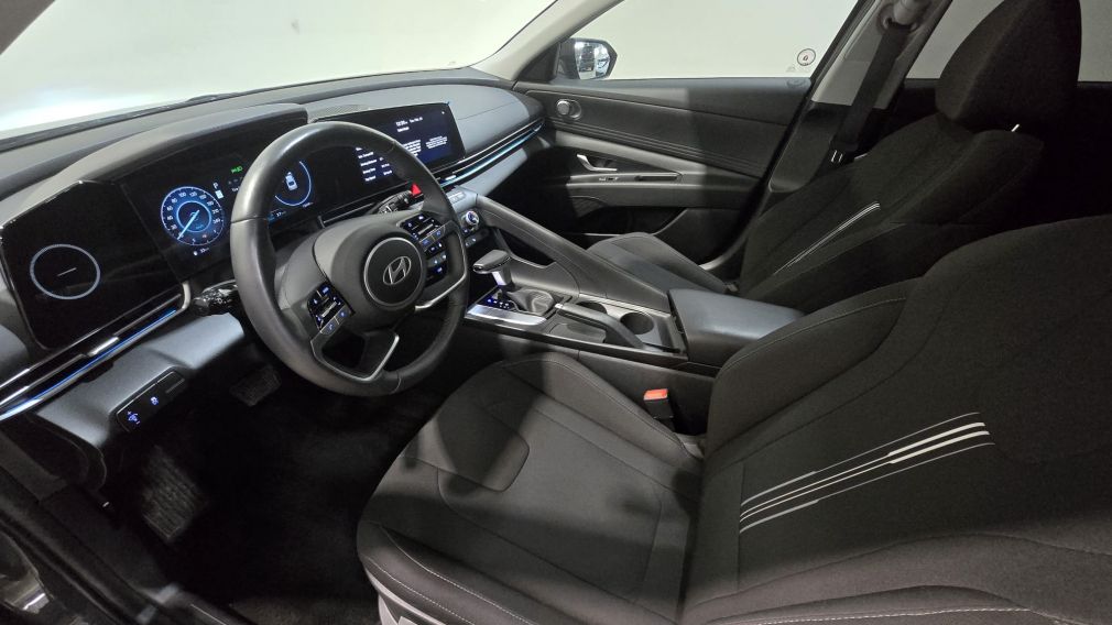 Hyundai Elantra Preferred 2024 d&rsquo;occasion à vendre - 14