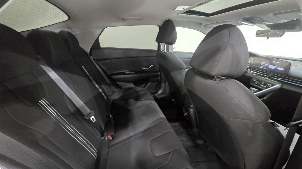Hyundai Elantra Preferred 2024 d&rsquo;occasion à vendre - 25