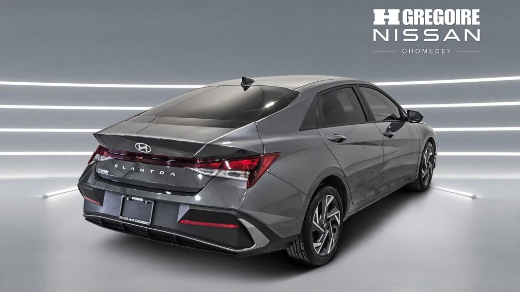Hyundai Elantra Preferred 2024 d&rsquo;occasion à vendre - 7