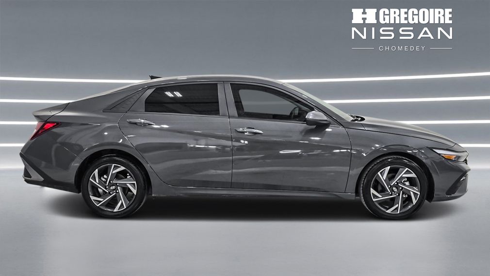 Hyundai Elantra Preferred 2024 d&rsquo;occasion à vendre - 8