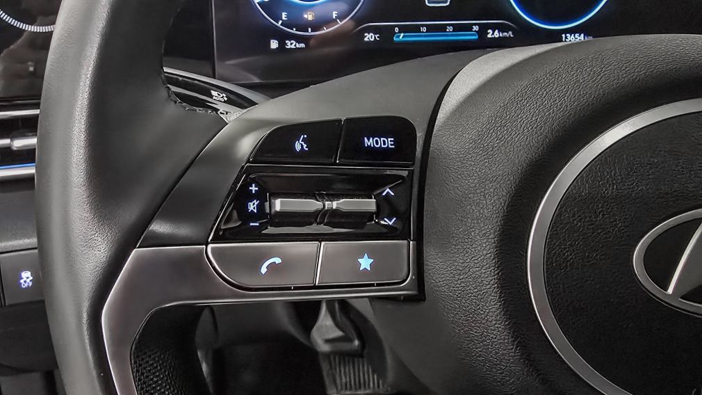 Hyundai Elantra Preferred 2024 d&rsquo;occasion à vendre - 16