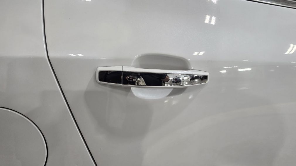 Buick Encore Essence 2019 d&rsquo;occasion à vendre - 38