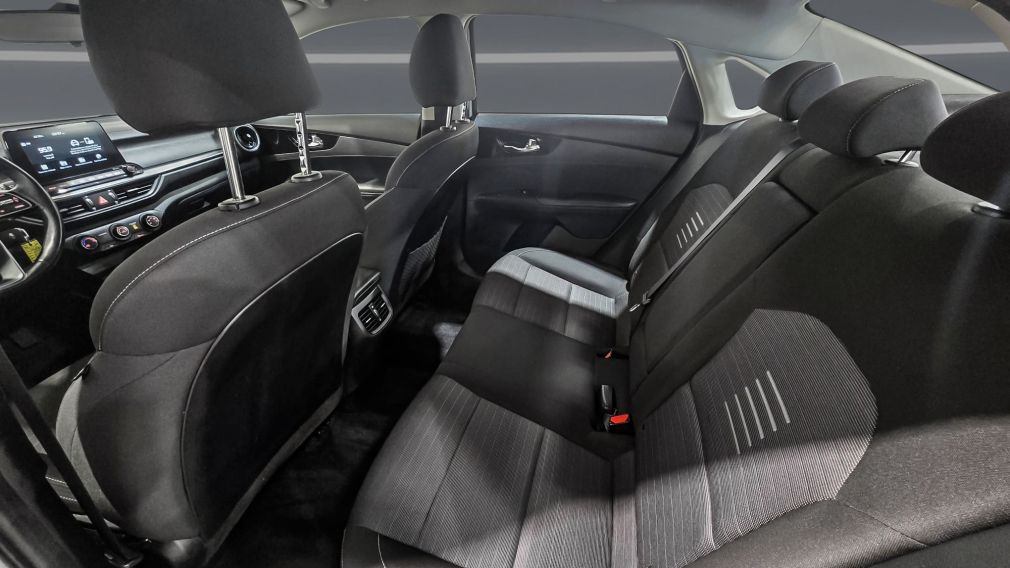 Kia Forte EX 2020 d&rsquo;occasion à vendre - 22