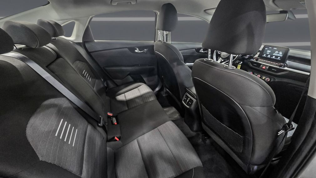 Kia Forte EX 2020 d&rsquo;occasion à vendre - 23