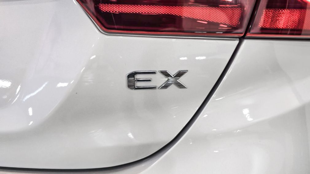 Kia Forte EX 2020 d&rsquo;occasion à vendre - 24