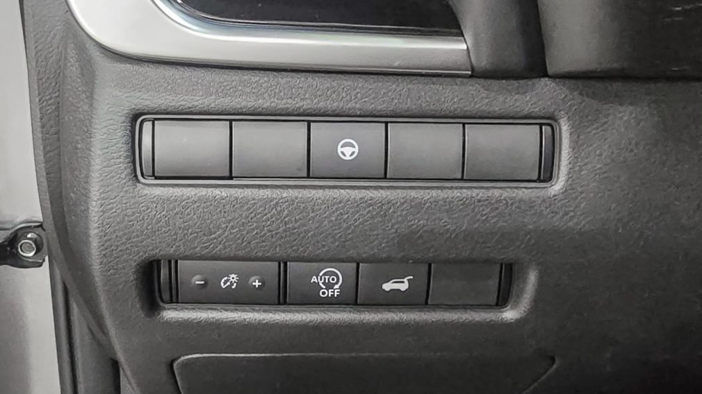 Nissan Rogue SL 2023 d&rsquo;occasion à vendre - 12