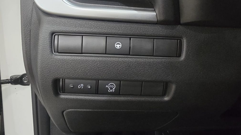 Nissan Rogue SV Moonroof 2023 d&rsquo;occasion à vendre - 19