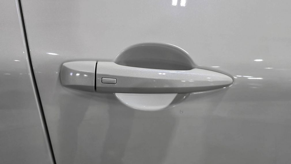 Nissan Rogue SV Moonroof 2023 d&rsquo;occasion à vendre - 12