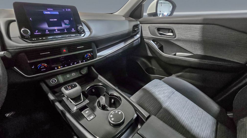 Nissan Rogue SV Moonroof 2023 d&rsquo;occasion à vendre - 21