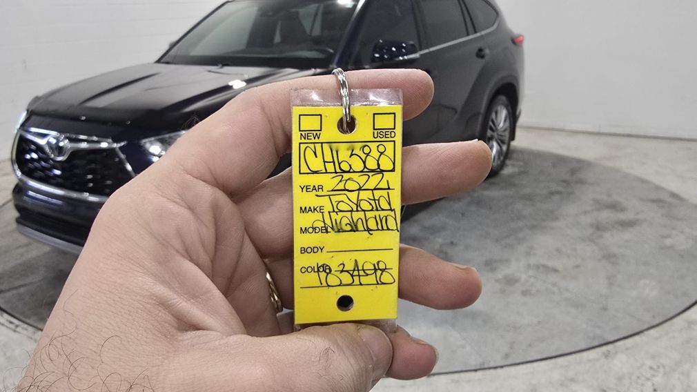 Toyota Highlander Limited 2022 d&rsquo;occasion à vendre - 17