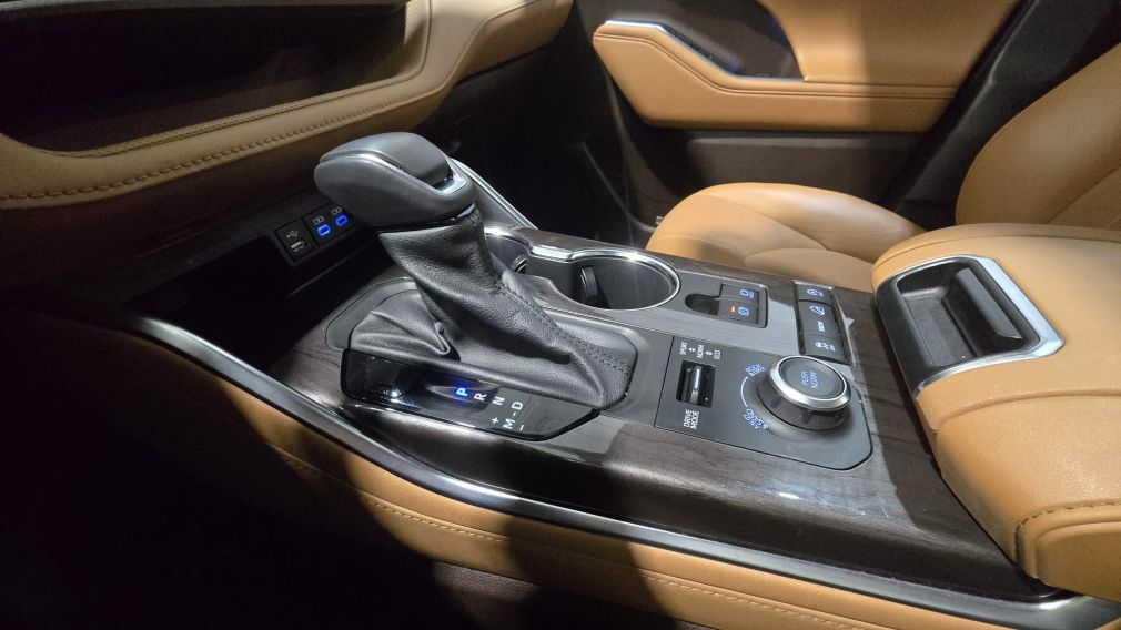 Toyota Highlander Limited 2022 d&rsquo;occasion à vendre - 22