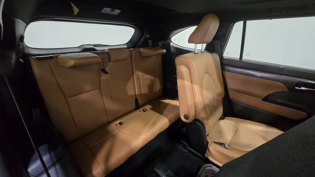Toyota Highlander Limited 2022 d&rsquo;occasion à vendre - 23