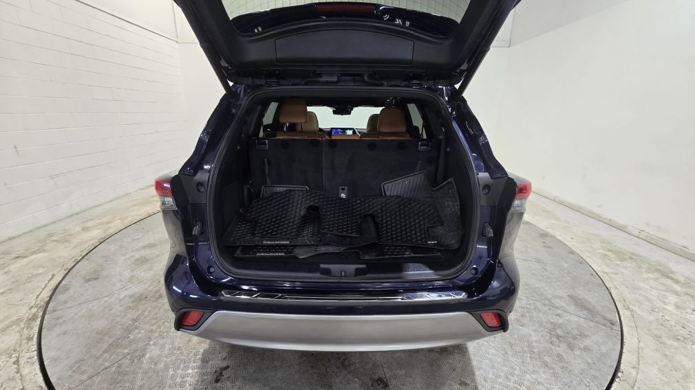 Toyota Highlander Limited 2022 d&rsquo;occasion à vendre - 25