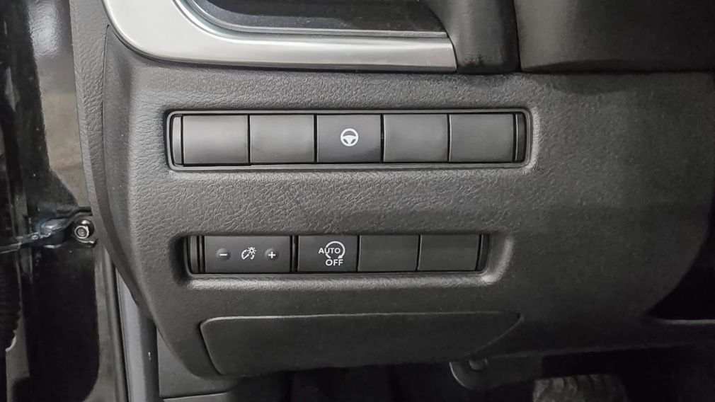 Nissan Rogue SV Moonroof 2023 d&rsquo;occasion à vendre - 12