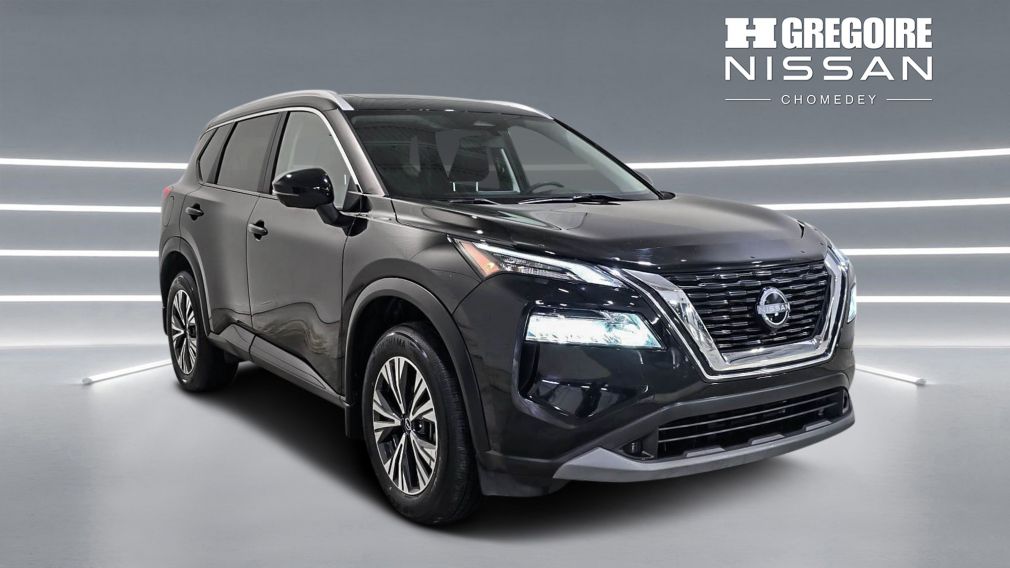 Nissan Rogue SV Moonroof