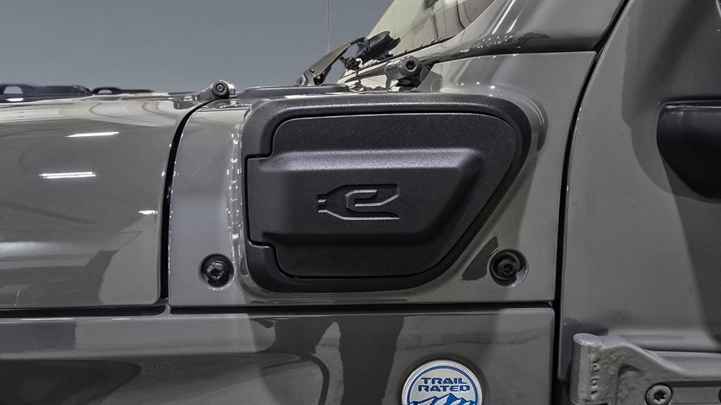 Jeep Wrangler Unlimited Sahara 2021 d&rsquo;occasion à vendre - 11