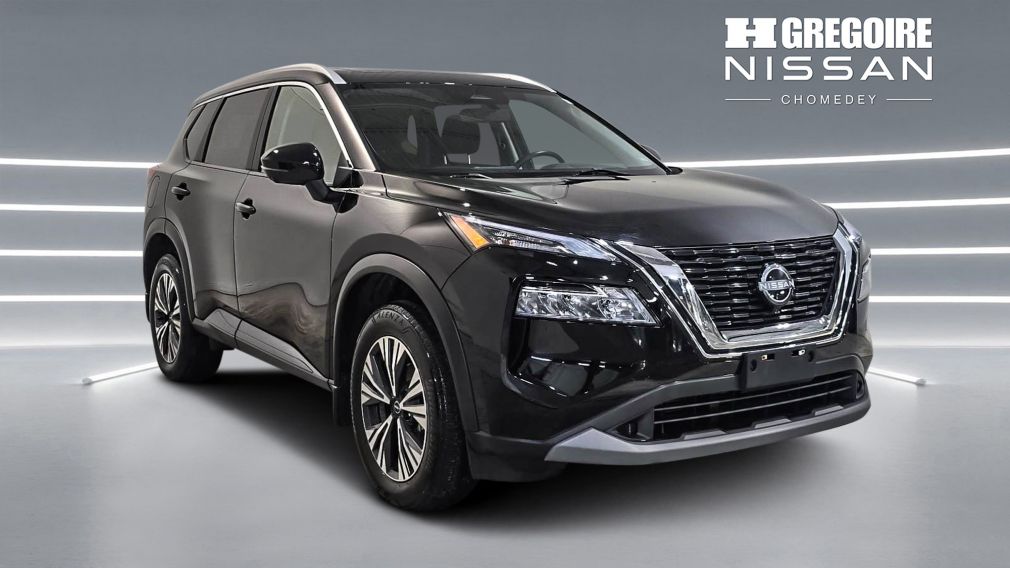 Nissan Rogue SV Moonroof