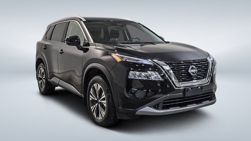 Nissan Rogue SV Moonroof