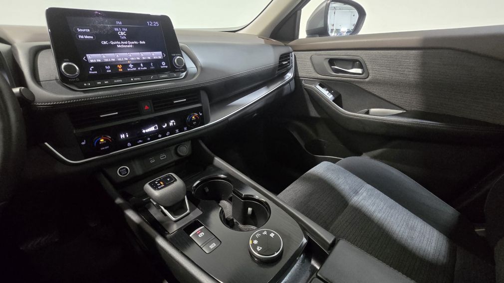 Nissan Rogue SV Moonroof 2023 d&rsquo;occasion à vendre - 33