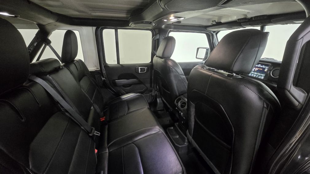 Jeep Wrangler Unlimited Sahara 2021 d&rsquo;occasion à vendre - 26