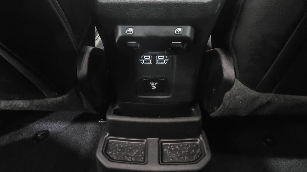 Jeep Wrangler Unlimited Sahara 2021 d&rsquo;occasion à vendre - 25
