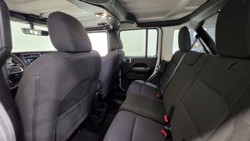 Jeep Wrangler Sahara 2023 d&rsquo;occasion à vendre - 21