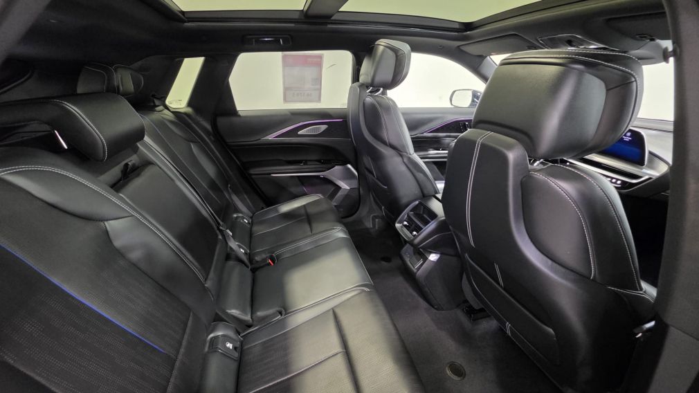 Cadillac LYRIQ Luxury 2024 d&rsquo;occasion à vendre - 30