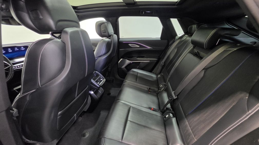 Cadillac LYRIQ Luxury 2024 d&rsquo;occasion à vendre - 28