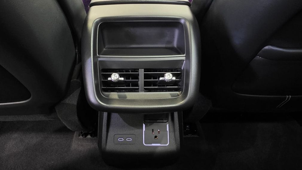 Cadillac LYRIQ Luxury 2024 d&rsquo;occasion à vendre - 29