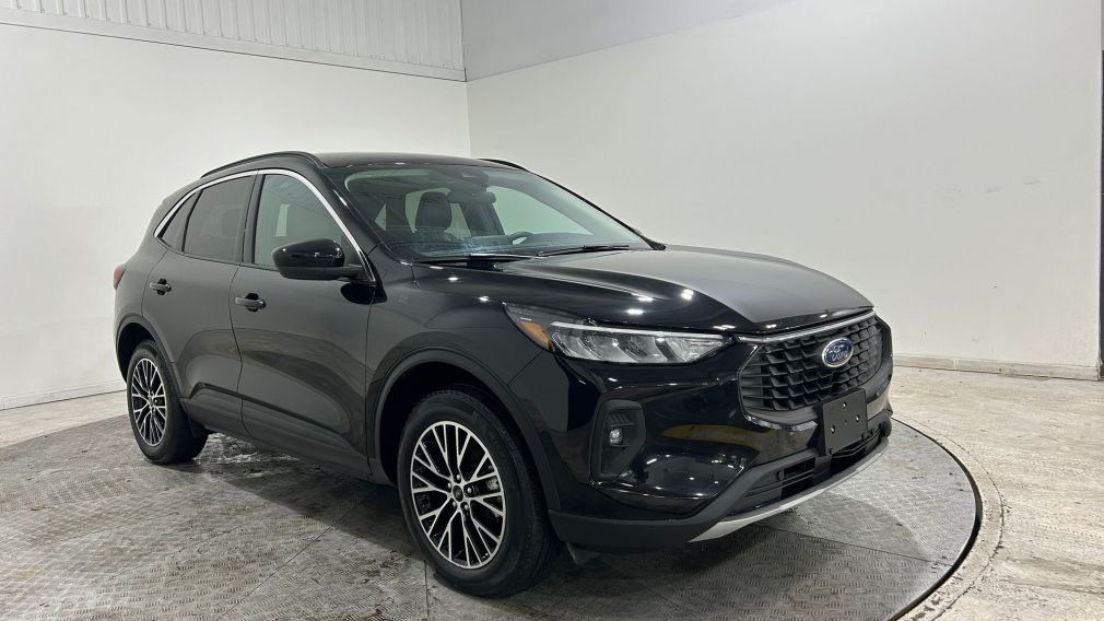 Ford Escape PHEV 2024 d&rsquo;occasion à vendre - 1