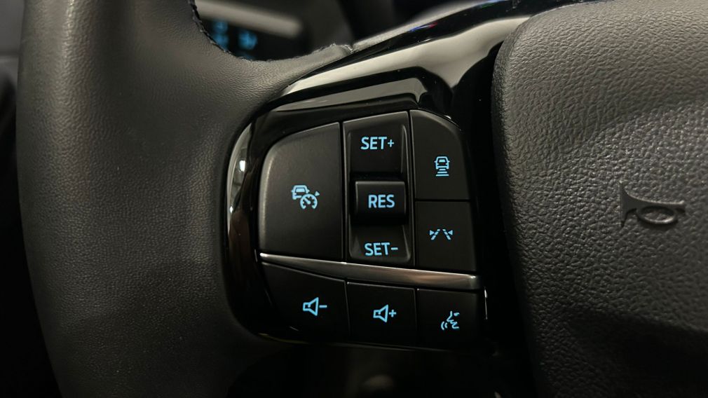 Ford Escape PHEV 2024 d&rsquo;occasion à vendre - 16