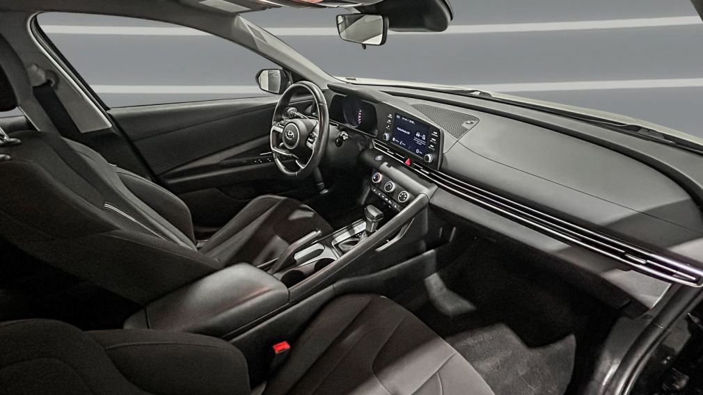 Hyundai Elantra Preferred 2022 d’occasion à vendre - 18