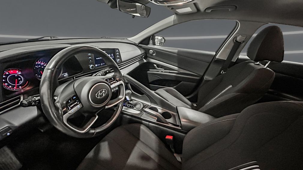 Hyundai Elantra Preferred 2022 d’occasion à vendre - 13