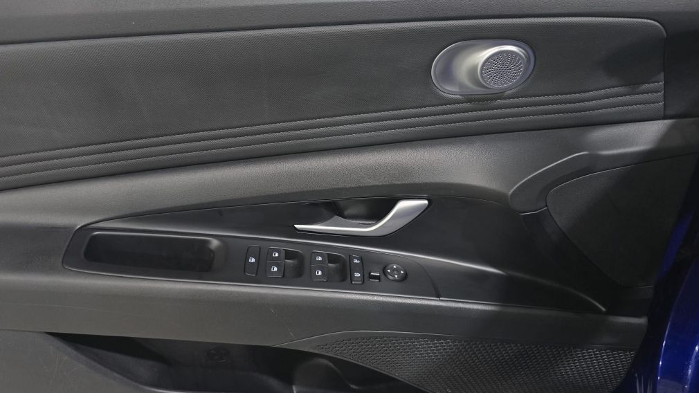 Hyundai Elantra Preferred 2022 d’occasion à vendre - 10