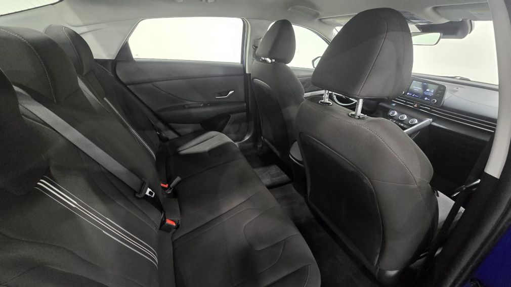 Hyundai Elantra Preferred 2022 d’occasion à vendre - 18