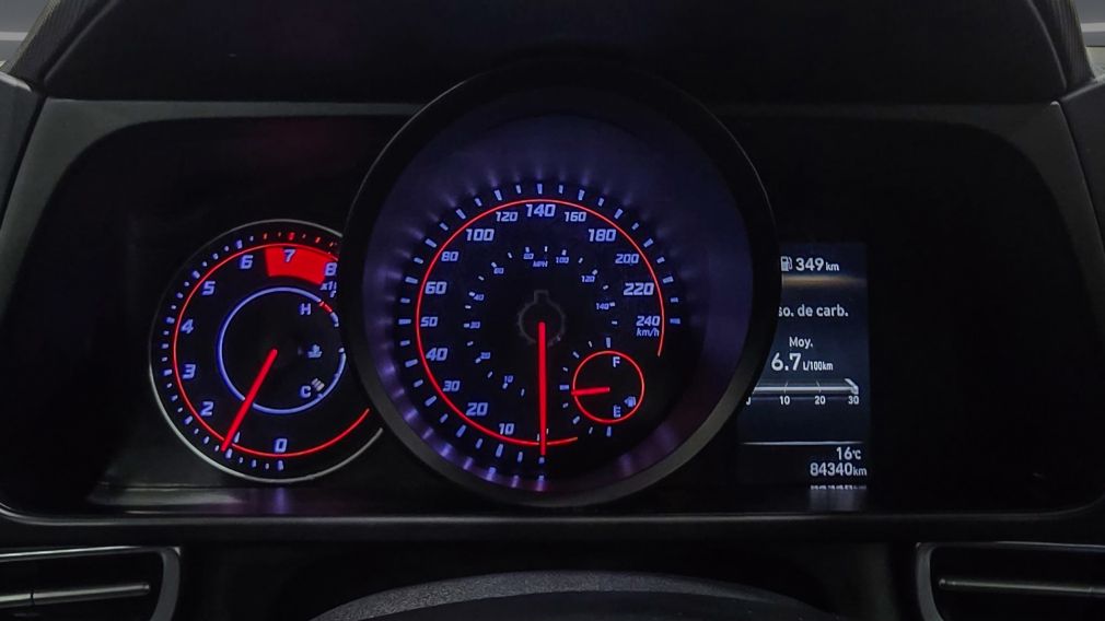 Hyundai Elantra Preferred 2022 d&rsquo;occasion à vendre - 16