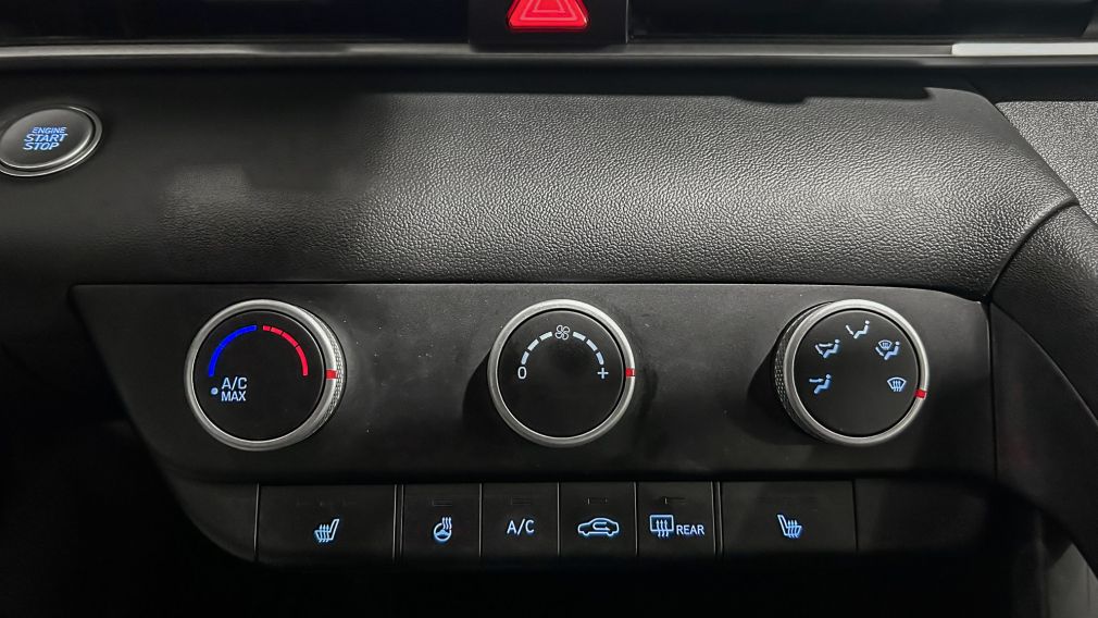 Hyundai Elantra Preferred 2023 d&rsquo;occasion à vendre - 18