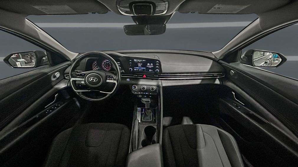 Hyundai Elantra Preferred 2023 d&rsquo;occasion à vendre - 19