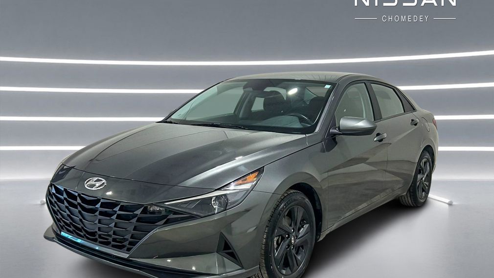 Hyundai Elantra Preferred 2023 d&rsquo;occasion à vendre - 3