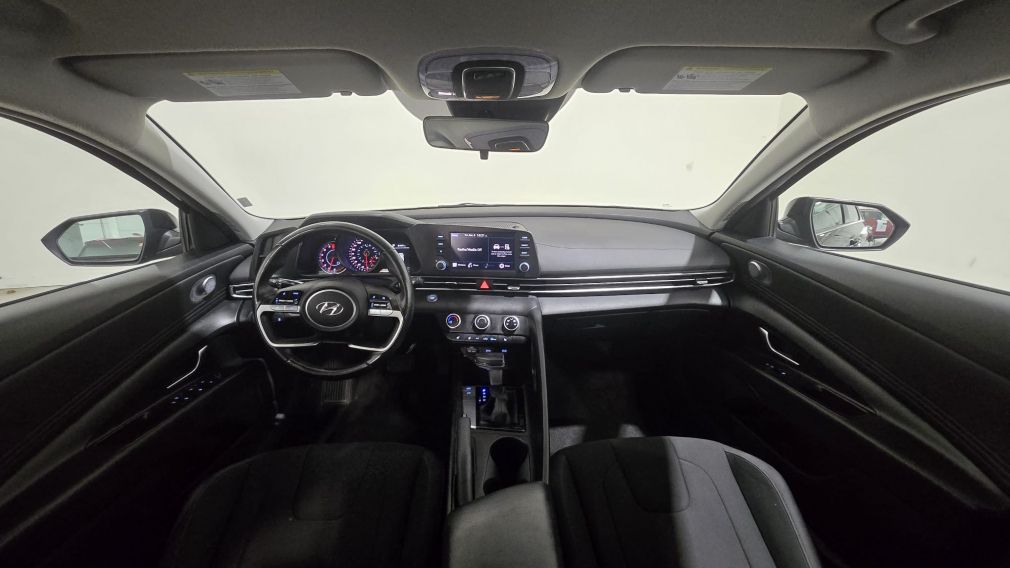 Hyundai Elantra Preferred 2023 d&rsquo;occasion à vendre - 14