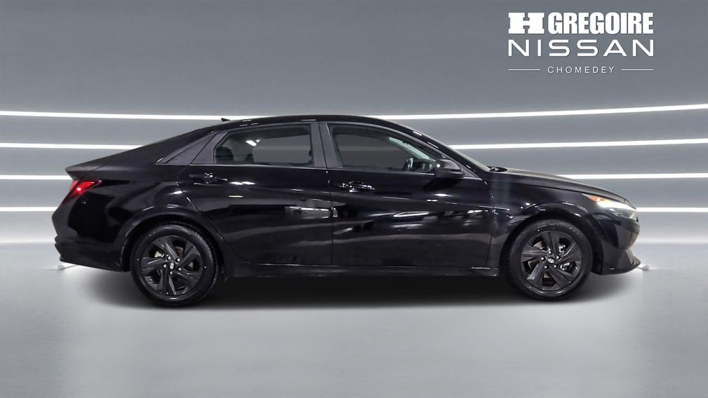 Hyundai Elantra Preferred 2023 d&rsquo;occasion à vendre - 8