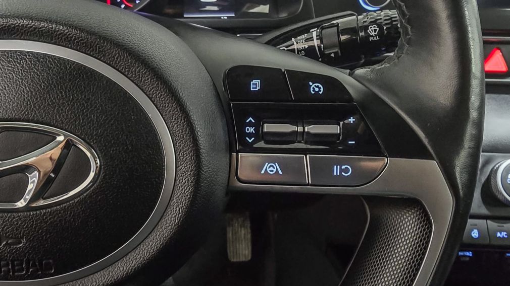 Hyundai Elantra Preferred 2023 d&rsquo;occasion à vendre - 17
