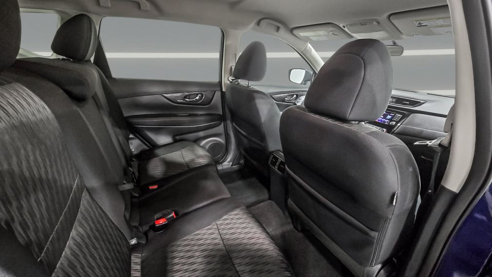 Nissan Rogue SV 2018 d’occasion à vendre - 23