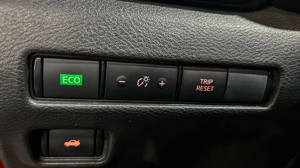 Nissan Sentra SV 2023 d&rsquo;occasion à vendre - 12