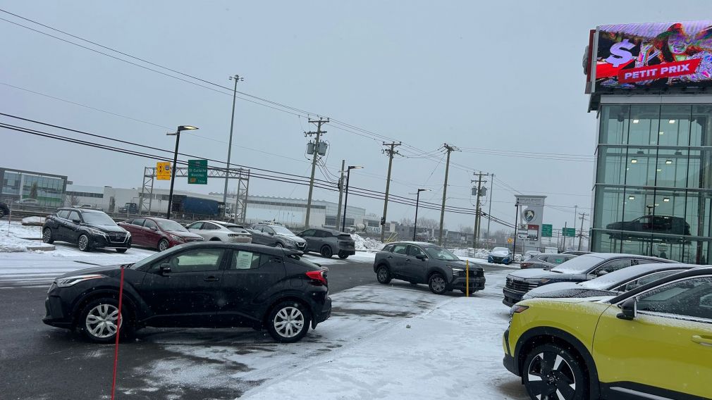 Toyota C-HR LE 2022 d’occasion à vendre - 4