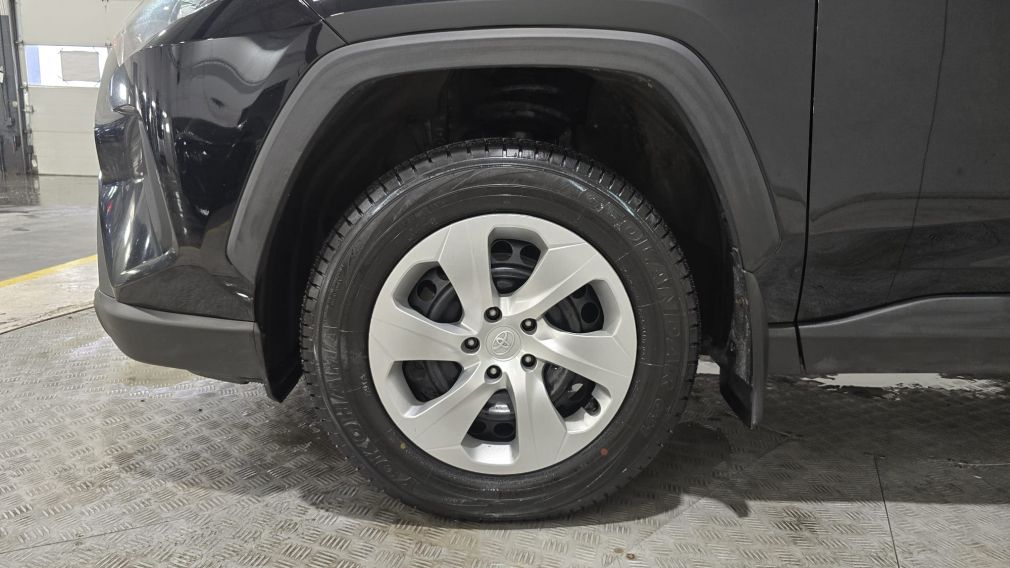 Toyota Rav 4 LE 2022 d&rsquo;occasion à vendre - 9