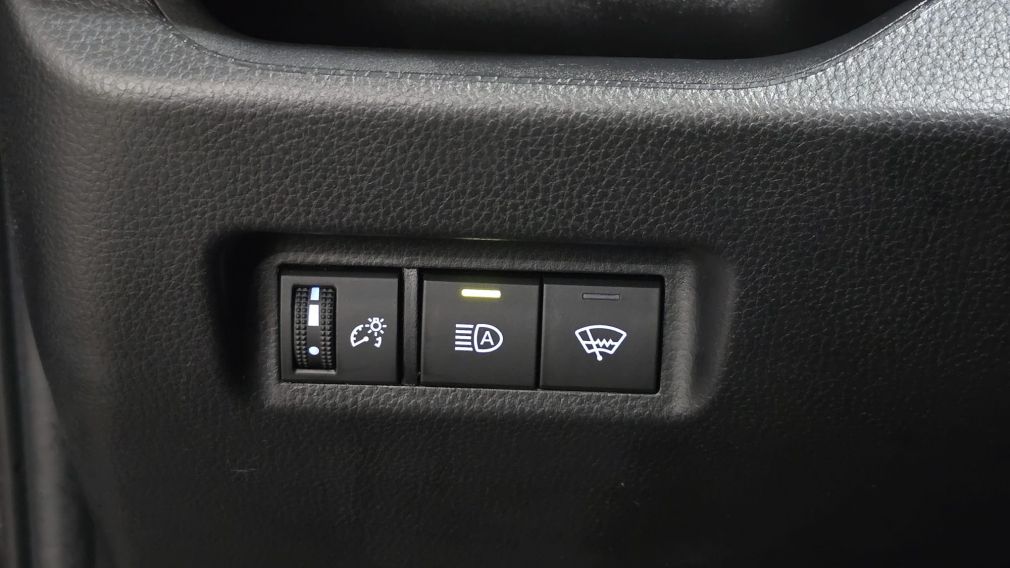 Toyota Rav 4 LE 2022 d&rsquo;occasion à vendre - 11