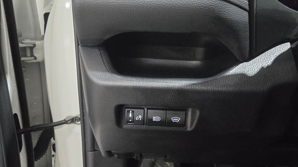 Toyota Rav 4 LE 2023 d&rsquo;occasion à vendre - 13